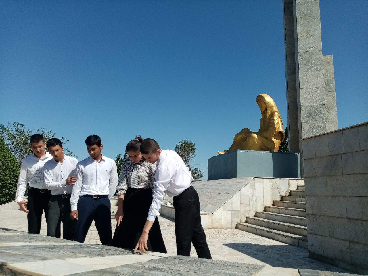 "Ajdodlarini qadrlash-muqaddas qadriyat"